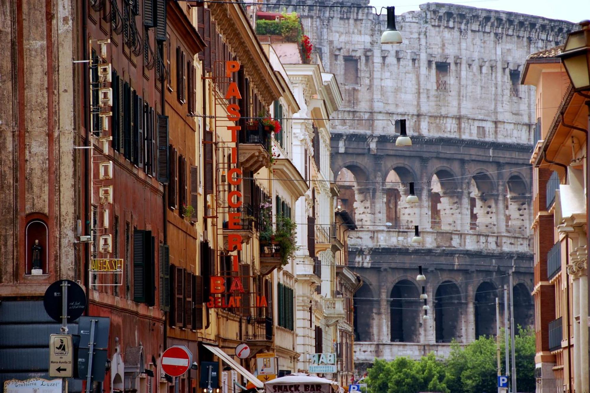 Casa Di Egeria Al Colosseo, Rome